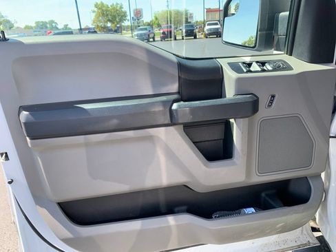 Used 2017 Ford F150 XL w/ Equipment Group 101A Mid AWD/4WD image 27