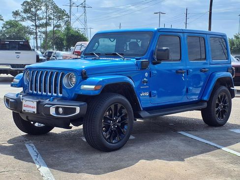 Certified 2023 Jeep Wrangler Unlimited Sahara w/ Cold Weather Group AWD/4WD image 27
