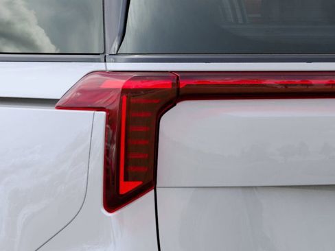 New 2026 Kia Carnival SX Prestige image 4