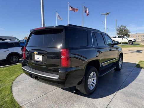 Used 2019 Chevrolet Tahoe LT image 6