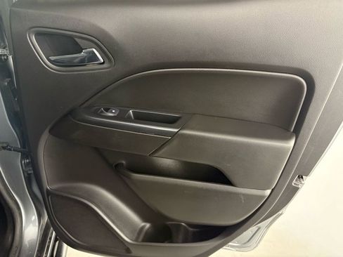 Used 2019 Chevrolet Colorado ZR2 image 42