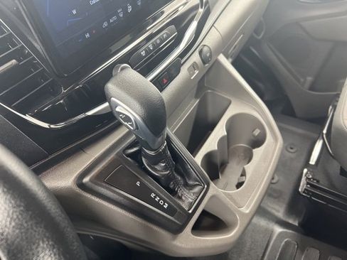 Used 2024 Ford Transit 350 XLT image 17