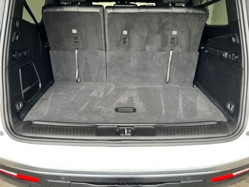 Used 2024 Jeep Wagoneer Series II image 15