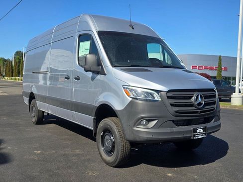 New 2026 Mercedes-Benz Sprinter 2500 image 8