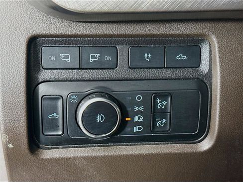 Used 2024 Ford F450 King Ranch w/ Chrome Package AWD/4WD image 13