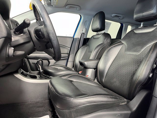Used 2018 Jeep Compass Latitude w/ Popular Equipment Group AWD/4WD image 14