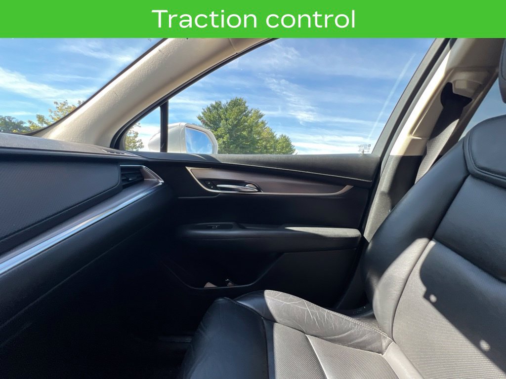 Used 2017 Cadillac XT5 Luxury w/ Driver Awareness Package AWD/4WD image 22