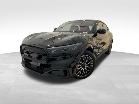 New 2025 Ford Mustang Mach-E Premium image 1