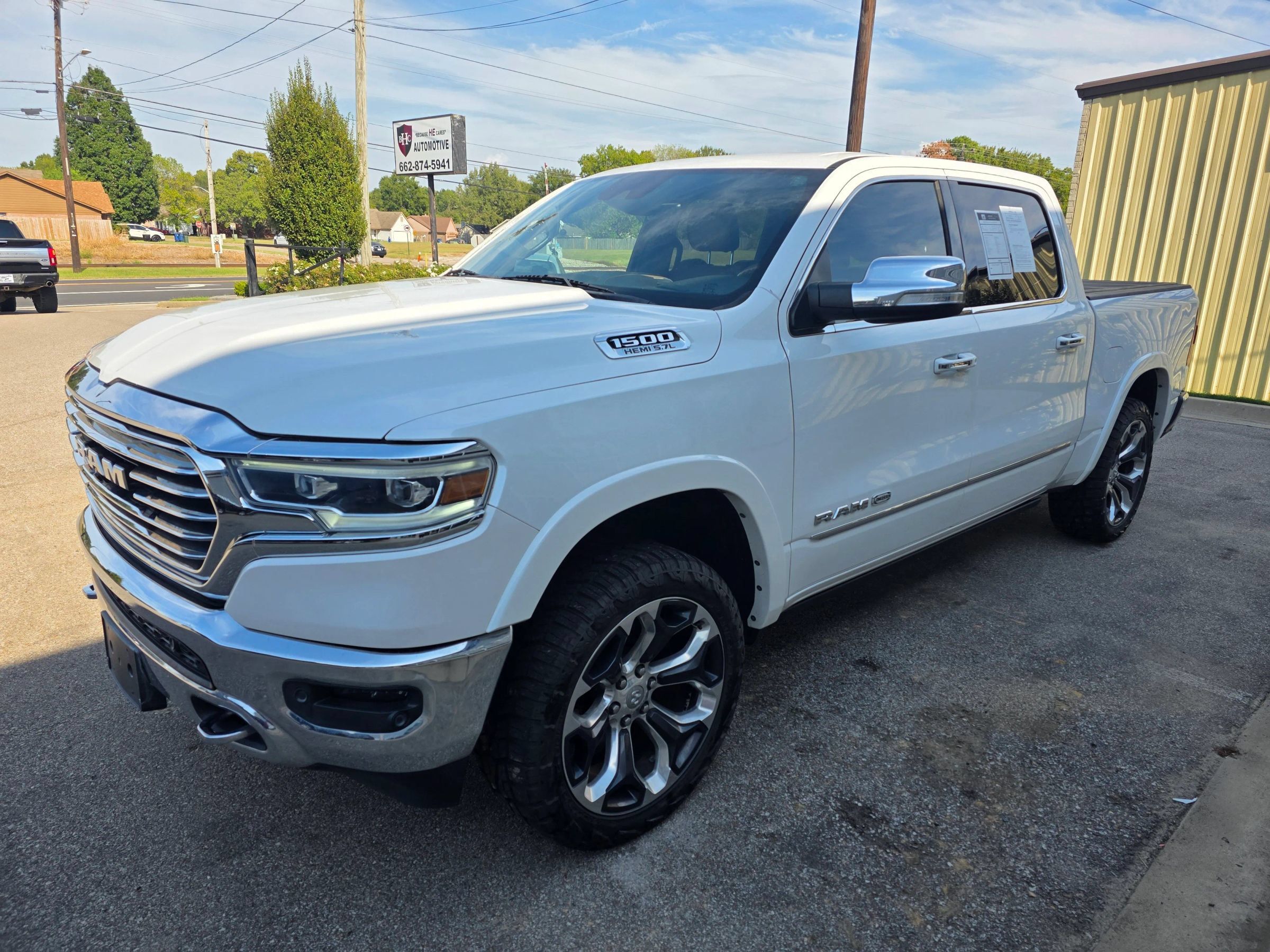 Used 2019 RAM 1500 Limited AWD/4WD image 4