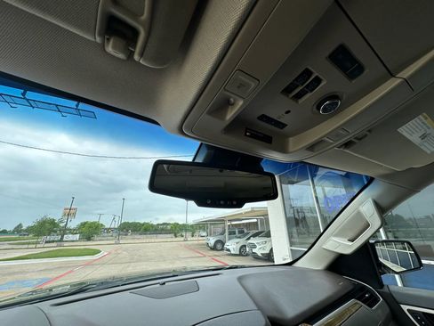Used 2017 GMC Yukon Denali w/ Open Road Package AWD/4WD image 35