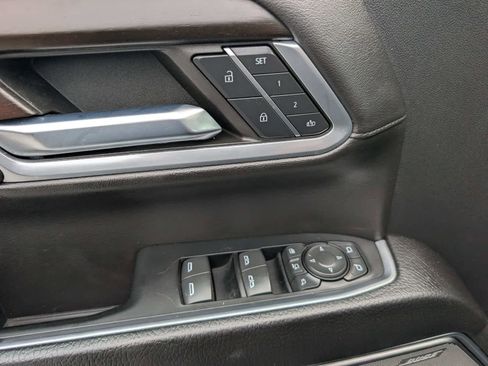 Used 2024 GMC Sierra 2500 Denali w/ Denali Reserve Package image 20