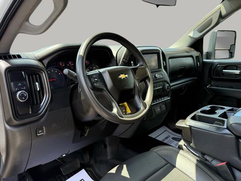 Used 2023 Chevrolet Silverado 2500 W/T w/ WT Convenience Package image 11
