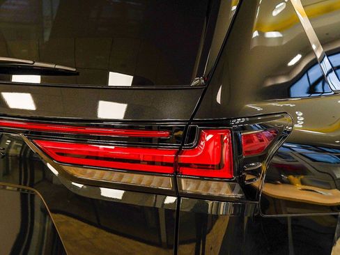 New 2026 Lexus LX 600 4WD w/ Luxury Package image 8