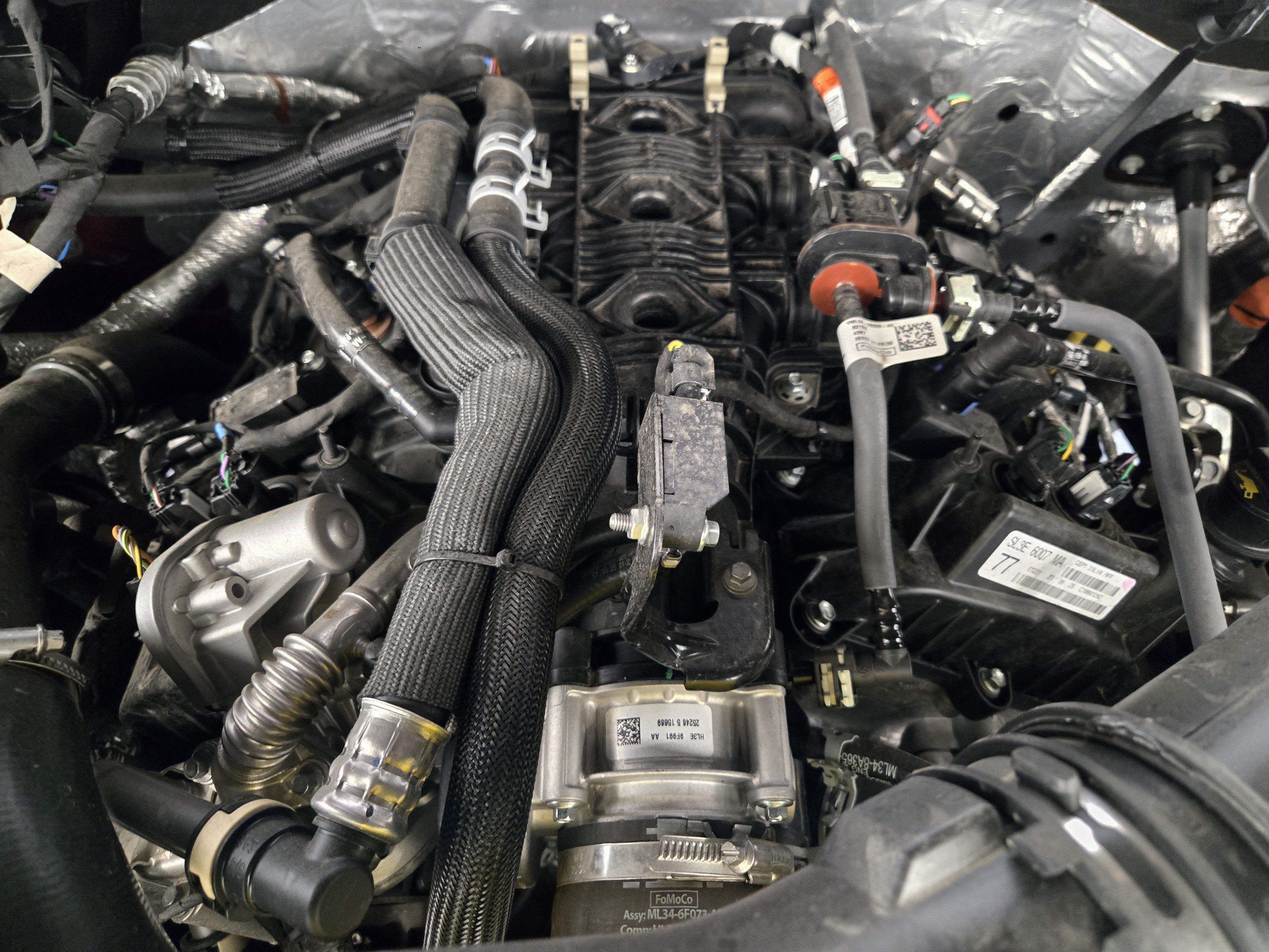 Used 2025 Ford F150 Lariat w/ Equipment Group 501A Mid AWD/4WD image 31
