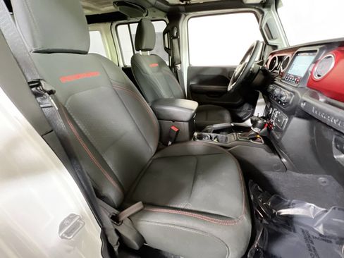 Used 2018 Jeep Wrangler Unlimited Rubicon image 25