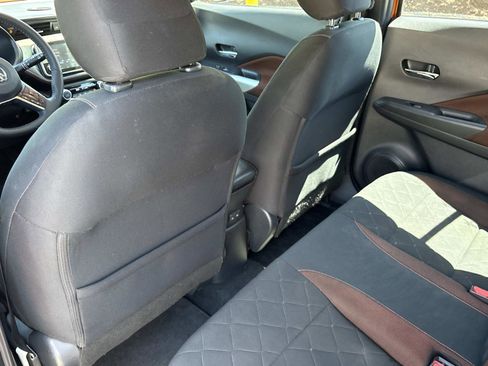 Used 2019 Nissan Kicks SR FWD image 28