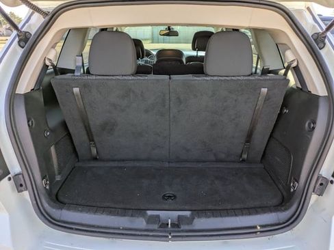 Used 2019 Dodge Journey SE FWD image 14