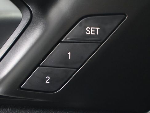 Used 2024 BMW X5 xDrive40i image 39