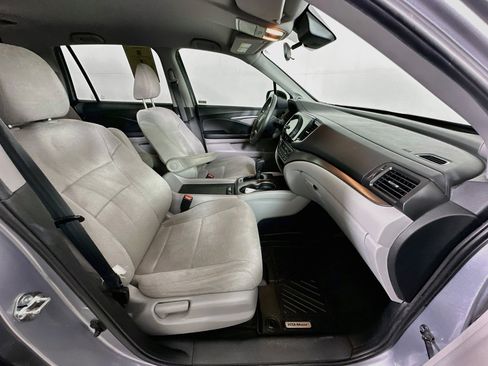 Used 2020 Honda Pilot EX image 30
