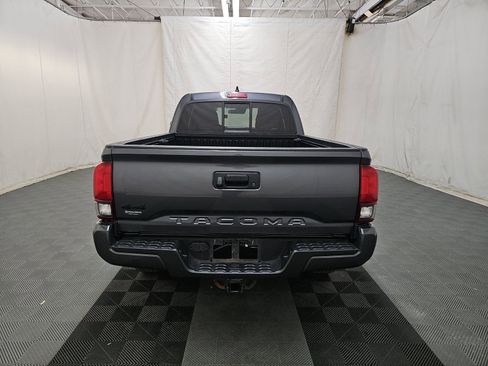 Used 2020 Toyota Tacoma SR w/ SX Package AWD/4WD image 7