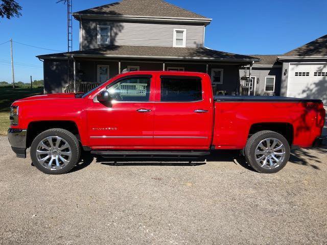 Used 2018 Chevrolet Silverado 1500 LTZ AWD/4WD image 2