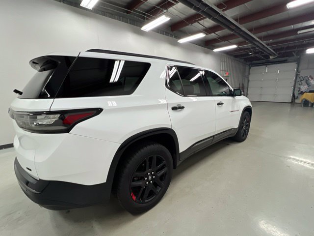 Certified 2020 Chevrolet Traverse Premier w/ Redline Edition AWD/4WD image 3
