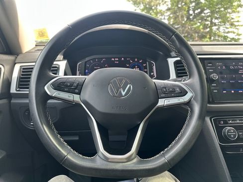 Certified 2023 Volkswagen Atlas SE w/ Panoramic Sunroof Package AWD/4WD image 12