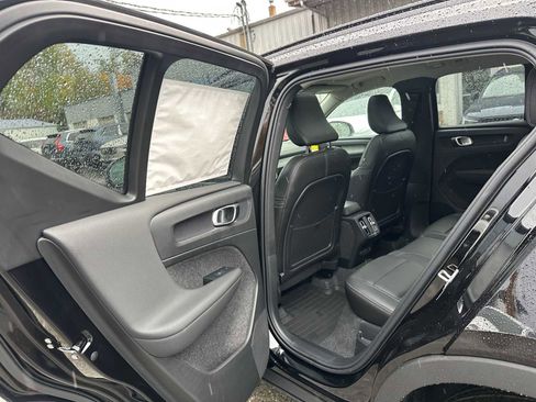 New 2026 Volvo XC40 B5 Ultra w/ Climate Package image 16