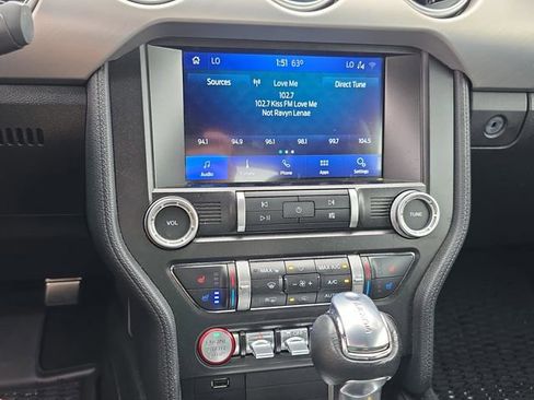 Used 2020 Ford Mustang Premium image 21