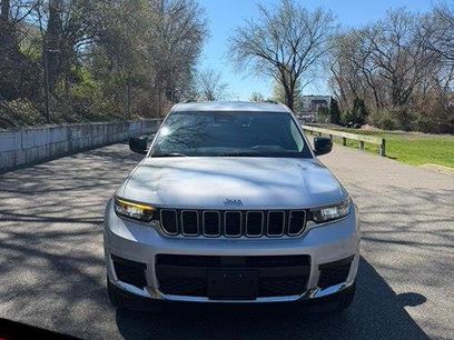 Used 2022 Jeep Grand Cherokee L Laredo w/ Luxury Tech Group I