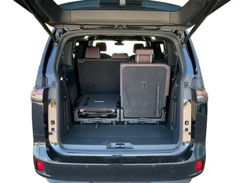 New 2025 Volkswagen ID. Buzz Pro S image 16