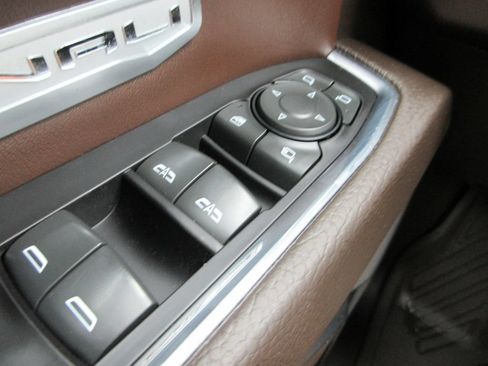 Certified 2022 GMC Sierra 1500 Denali AWD/4WD image 34