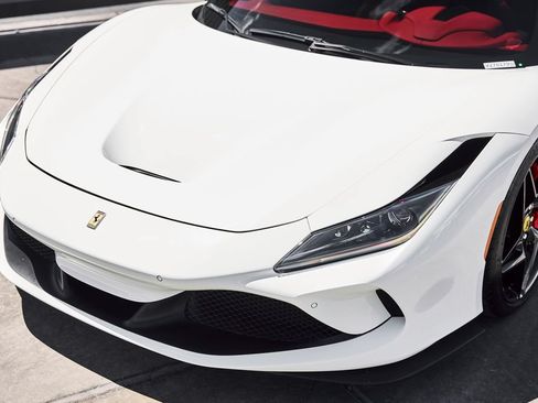Used 2022 Ferrari F8 Tributo RWD image 85