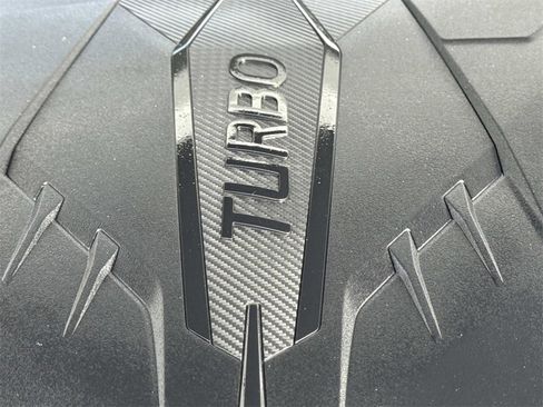 Used 2025 Genesis G70 2.5T image 30