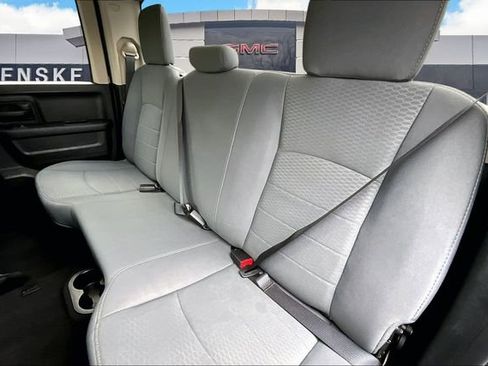 Used 2016 RAM 1500 Express image 26