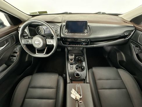 Used 2023 Nissan Rogue SL AWD/4WD image 10