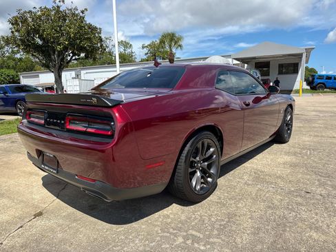 Certified 2021 Dodge Challenger R/T Scat Pack image 3