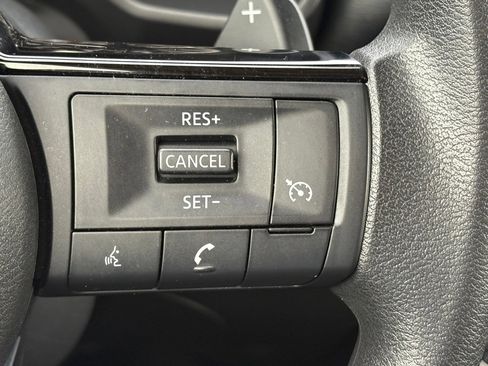 Certified 2021 Nissan Rogue S image 18