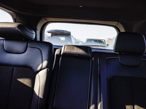New 2026 Jeep Grand Cherokee Altitude RWD image 27