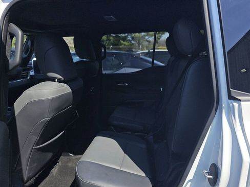 Used 2024 Lexus GX 550 w/ Cold Area Package image 8