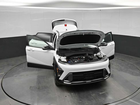 New 2026 Hyundai Kona SEL Premium AWD/4WD image 41
