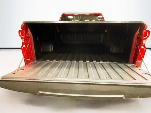 Used 2019 Chevrolet Silverado 1500 Custom w/ Custom Value Package AWD/4WD image 25