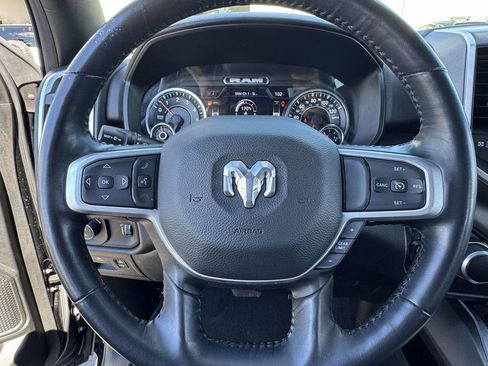 Used 2022 RAM 1500 Big Horn AWD/4WD image 17