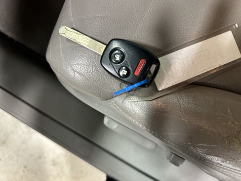 Used 2012 Honda CR-V EX-L image 36