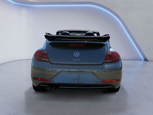 Used 2019 Volkswagen Beetle 2.0T S image 4