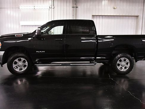 Used 2024 RAM 2500 Big Horn image 4