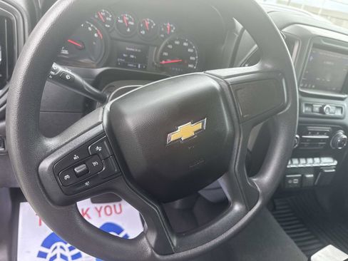 Used 2024 Chevrolet Silverado 1500 Custom image 21