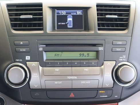 Used 2009 Toyota Highlander Limited image 18