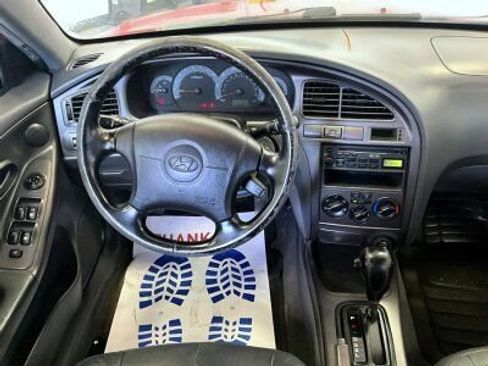 Used 2003 Hyundai Elantra GT image 11