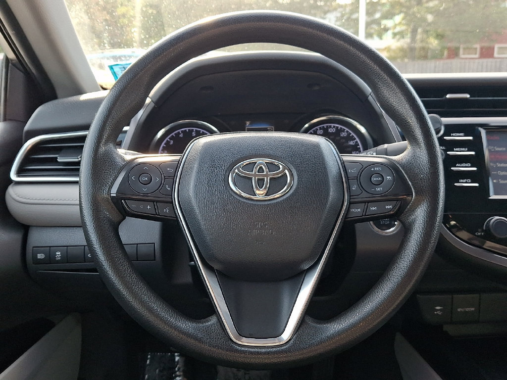 Certified 2018 Toyota Camry LE w/ Convenience Package FWD image 18